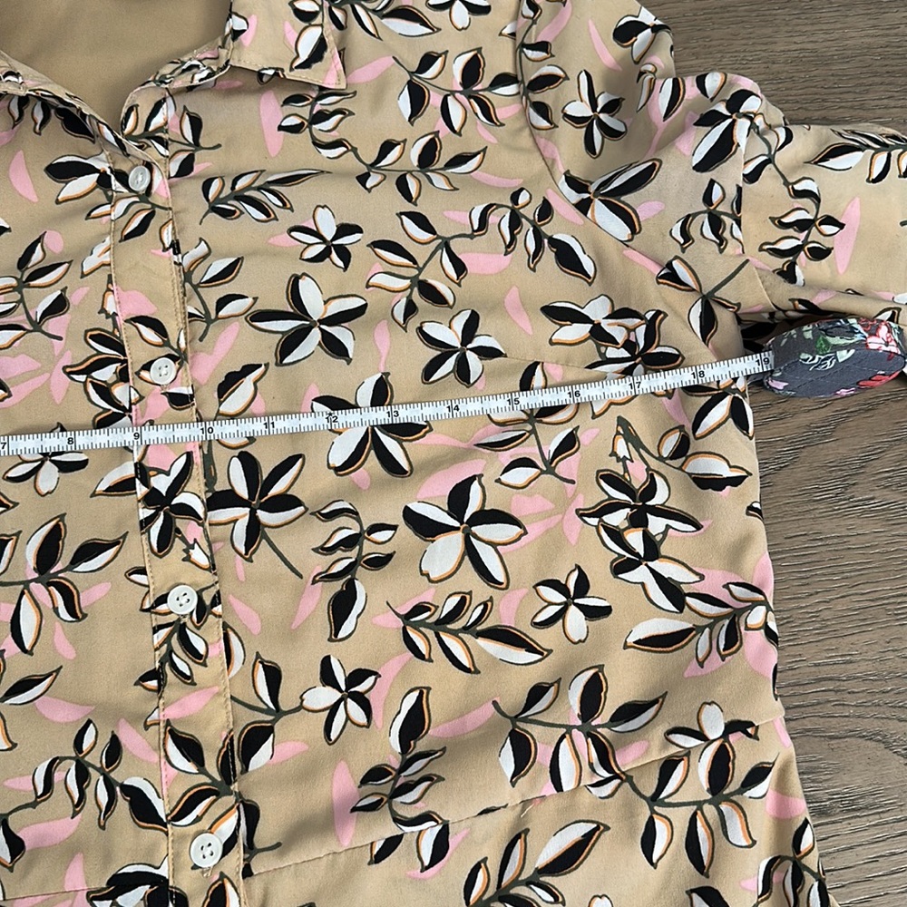 Banana Republic Floral Tan Collared Wrap Dress - Picture 3 of 4